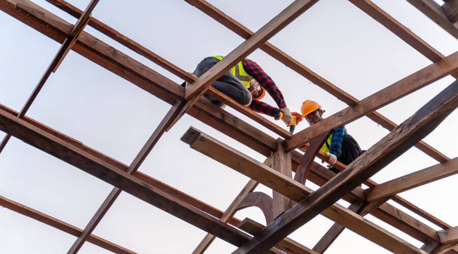 Professional New roof installation in Alakanuk, AK